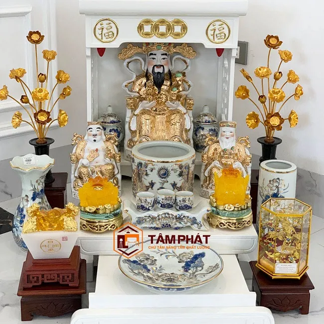 bàn thờ thần tài