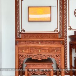 Bàn thờ đứng BT-1062 mẫu Như ý sang trọng.