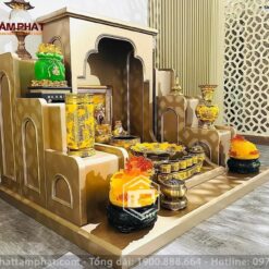 Bàn thờ Thần Tài làm từ chất liệu gỗ MDF có độ bền cao.