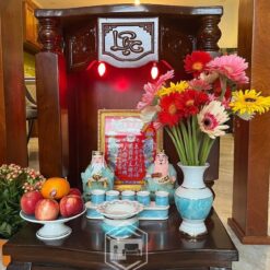 Mẫu bàn thờ BTT-30018 đa dạng kích thước, màu sắc đẹp.
