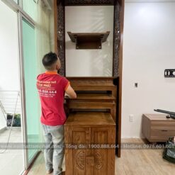 Bàn thờ 3 món tiện lợi, tăng diện tích bài trí đồ lễ thờ cúng.