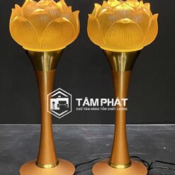 Đèn thờ có độ bền cao, đường nét sang trọng, tinh tế.